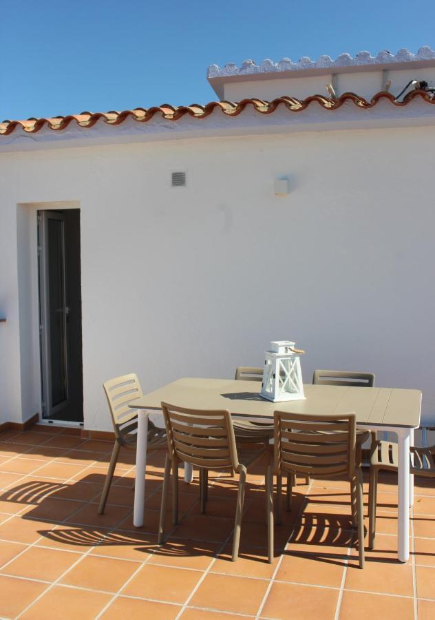 Villa La Costa - 3 Apartamentos Turisticos Roses Bagian luar foto